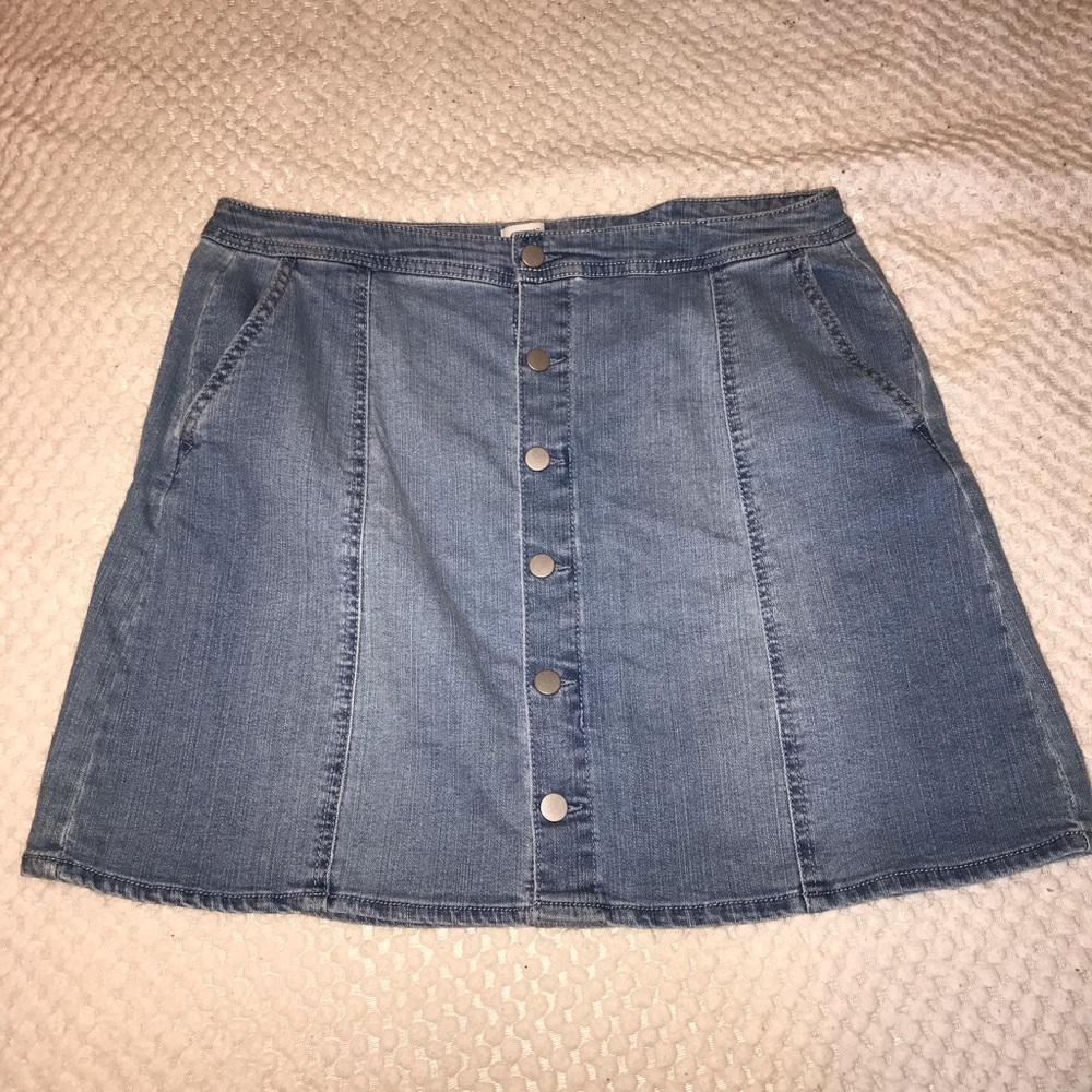 Denim skirt